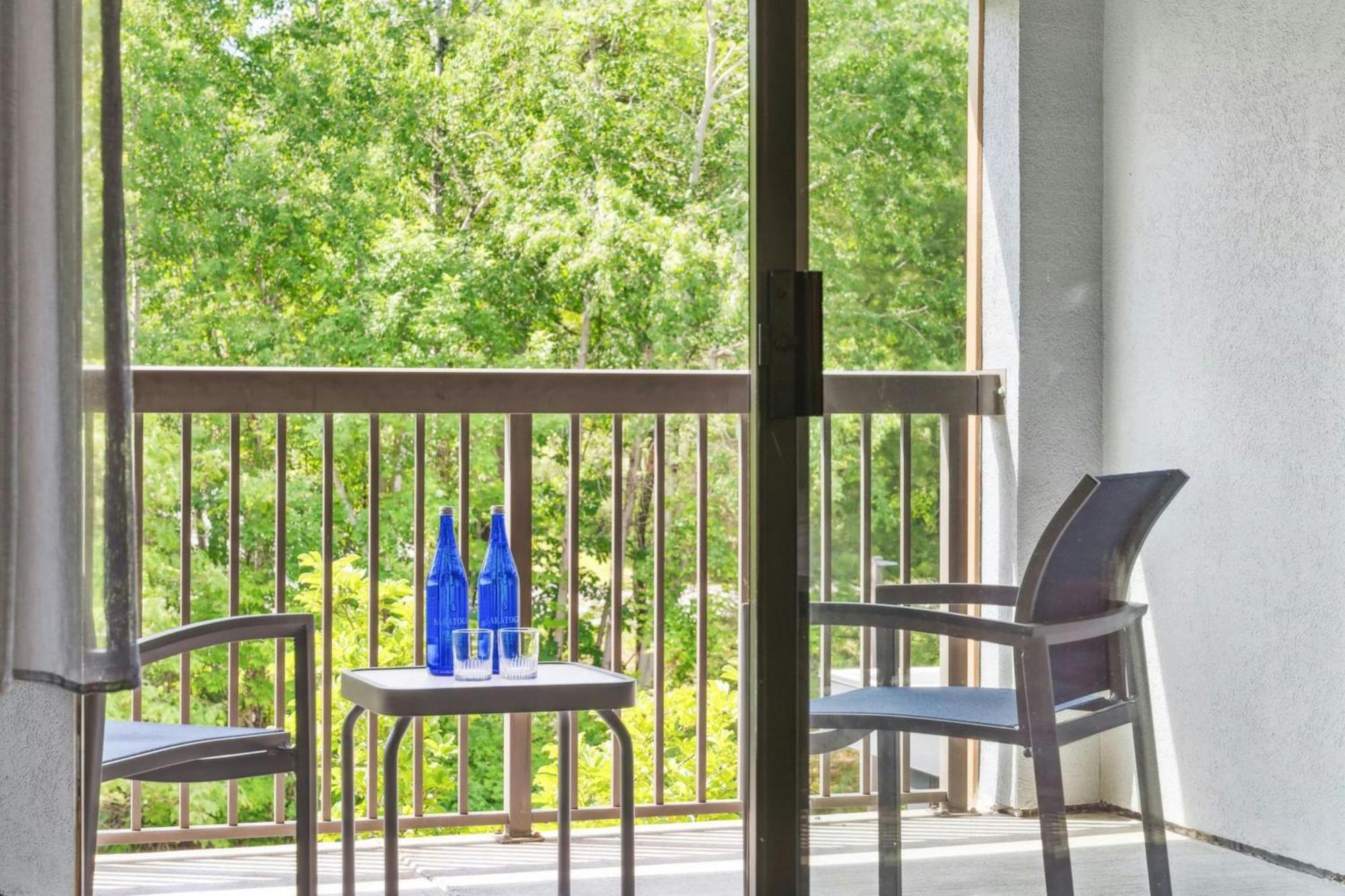 Hotel Courtyard Burlington Williston Esterno foto